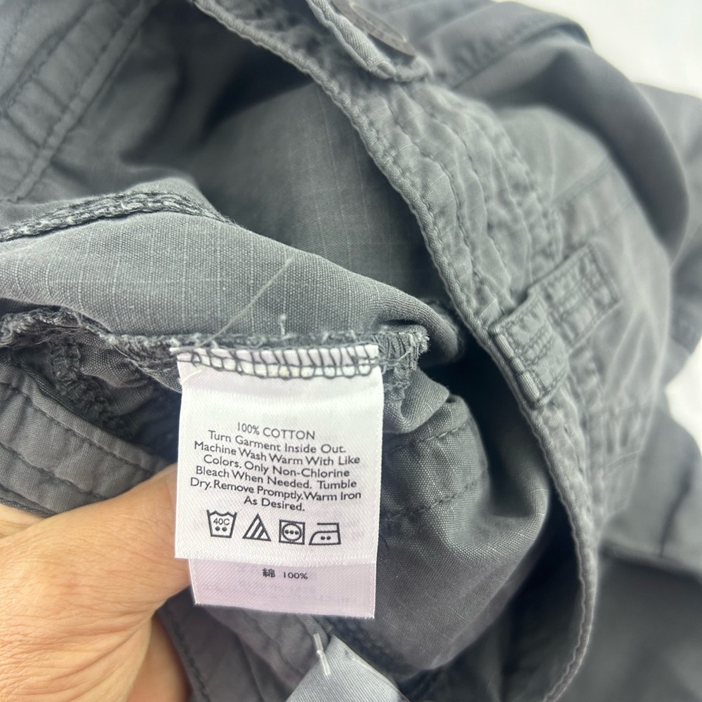 Eddie Bauer Charcoal Cargo Pants‎ for Men - Picture 6 of 10